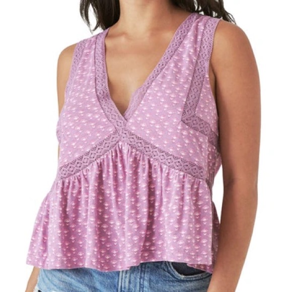 73 Nwt Lucky Brand Geo Lace Trim Tank